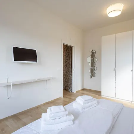 Don Onofrio Nyaraló *